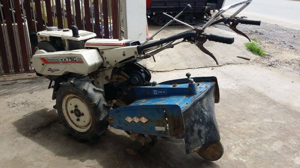 นำเข้าจากญี่ปุ่น รถไถเดินตาม  ISEKI   รุ่น KX750 ขนาด 7 แรง  เก่าญี่ปุ่น  เครื่องยนต์ติดง่าย  สภาพสวย