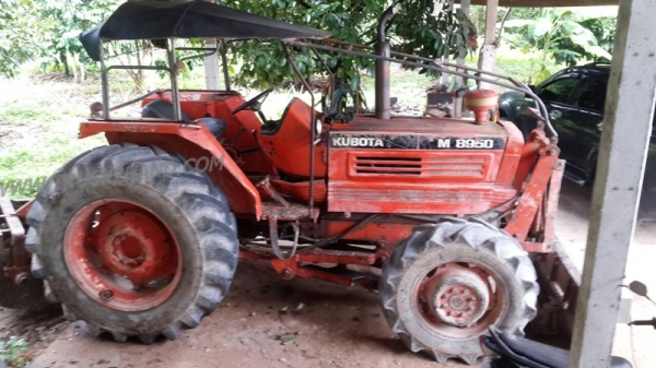 รถไถคูโบต้า M8950 2 เพลา รถไถคูโบต้า M8950 2 เพลา