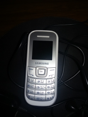 โทรศัพย์ ซัมซุง ฮีโร E1200