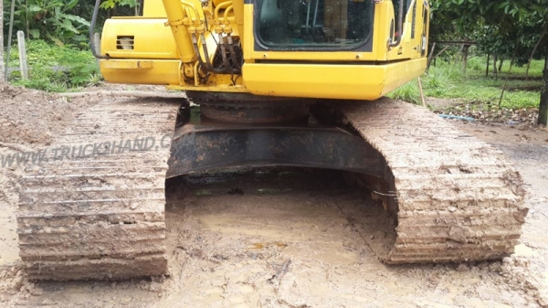 รถแบคโฮ KOMATSU PC200 16000 ชั่วโมง รุ่น8