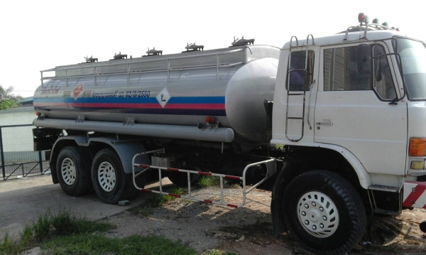 ขายรถน้ำมัน