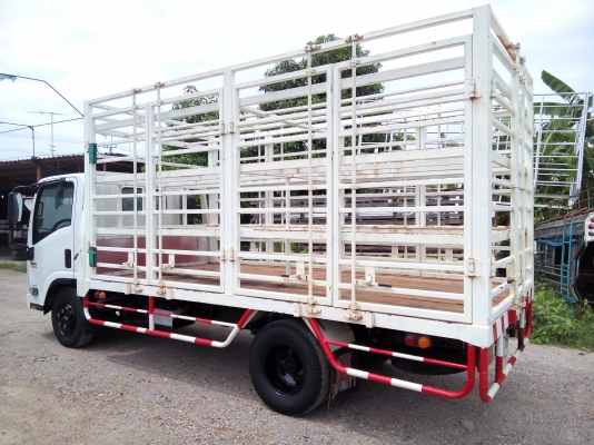 6 ล้อกลาง  *Euro.3*  ISUZU  NMR  130 แรงม้า *คอมมอนเรว*  รถสวยเดิม+สวยจริง+พร้อมใช้งาน * รถห้างแท้ * มีเล่มพร้อมโอน *