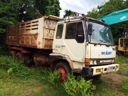 ขายด่วน รถสิบล้อสองเพลาดั้มพ์  mitsu  fn527ma  พร้อมใช้งาน  เอกสารพร้อม
