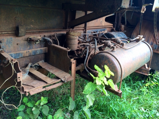 ขายด่วน รถสิบล้อสองเพลาดั้มพ์  mitsu  fn527ma  พร้อมใช้งาน  เอกสารพร้อม