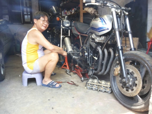 ร้านซ่อมรถฝีมือดี ร้านซ่อมรถฝีมือดี