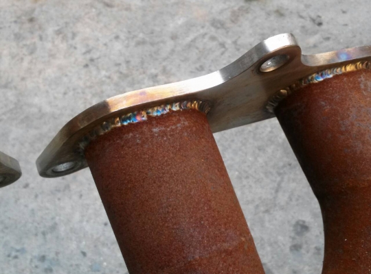 ขายท่อ toyota st182 ขายท่อ toyota st182