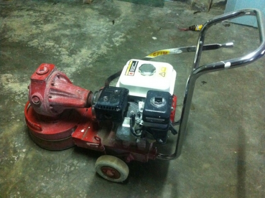 ขายด่วนเครื่องขัดพื้นปูนใช้งานครั้งเดียว (ต่อรองได้)