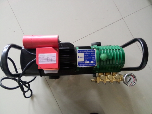 เครื่องฉีดน้ำแรงดันสูง เครื่องฉีดน้ำแรงดันสูง