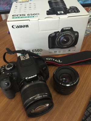 ขาย Canon 650D + เลนส์ 18-55mm + 50mm