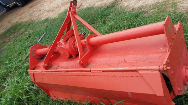 ขายโรตารี่CCT 1.60ม.ใส่กับรถL3408-3608ใหม่ๆถูกครับ ใบใหม่แท้ตราช้างพร้อมใช้ครับ