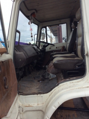 หัวเก๋ง10ล้อ F18 (ถอดยกลง) สภาพสวย อุปกรณ์ครบ ขาย 60,000 บาท (ศุภากร 081-1903107 ,081-4252943) หัวเก๋ง10ล้อ F18 (ถอดยกลง) สภาพสวย อุปกรณ์ครบ ขาย 60,000 บาท (ศุภากร 081-1903107 ,081-4252943)