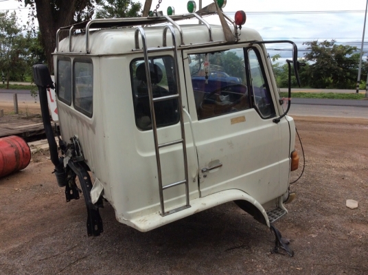 หัวเก๋ง10ล้อ F18 (ถอดยกลง) สภาพสวย อุปกรณ์ครบ ขาย 60,000 บาท (ศุภากร 081-1903107 ,081-4252943) หัวเก๋ง10ล้อ F18 (ถอดยกลง) สภาพสวย อุปกรณ์ครบ ขาย 60,000 บาท (ศุภากร 081-1903107 ,081-4252943)