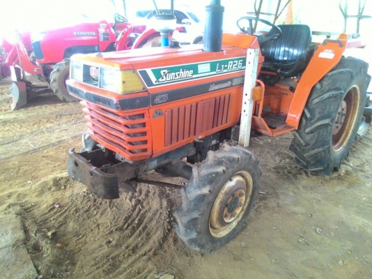 ขายรถไถ KUBOTA L1-R26 ขนาด26แรง 2 เพลา ราคา 85,000 สนใจสอบถามได้ 0818618678 อ.แกลง จ.ระยอง id line=0818618678    id line=carbonthai  https://www.facebook.com/pages/Tractors-Rayong/307154532717928?sk=photos_stream&amp;tab=photos_albums