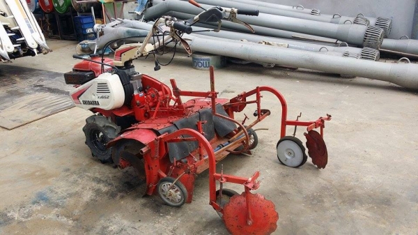 นำเข้าจากญี่ปุ่น รถพรวนดินเดินตาม SHIBAURA รุ่น KJ652 เก่าญี่ปุ่น ขนาด 6.5 แรง หมุนแฮนด์ได้ พร้อมชุดพรวนดิน สภาพดี