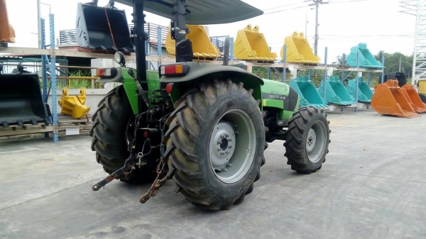 ขายรถแทรกเตอร์ดอยส์ฟาร์ 80 แรง 4 WD สภาพสวย พร้อมใช้งาน