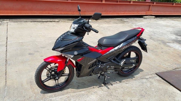 มาใหม่สภาพมือ1 ครับ Exciter 150 2015 วิ่ง 110 กิโล ถูกๆ ต่อรองได้