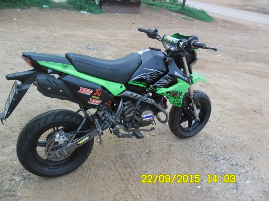ขายkawasaki KSR110cc สีเขียว-ดำ รถปี54 เครื่องดี สภาพดีพรัอมใช้งาน เอกสารพรัอมโอน ภาษีขาด 1ปี สภาพเดิมทุกอย่าง ราคา24,000บาท สนใจต่ิดต่อได้ทีเบอร์086-2095058-056910266