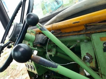 ขาย -รถตัก รถดันดิน พืชผลการเกษตร อเนกประสงค์ TCM 75III พร้อมใช้งาน เก่าญี่ปุ่น