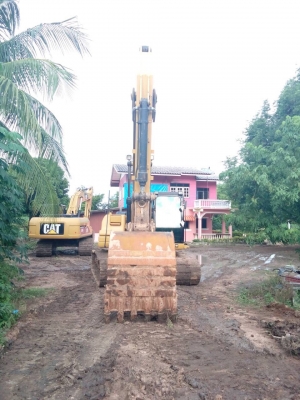 ขายครับ แบคโฮ CAT 320D พร้อมใช้ครับ