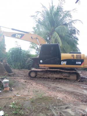 ขายครับ แบคโฮ CAT 320D พร้อมใช้ครับ