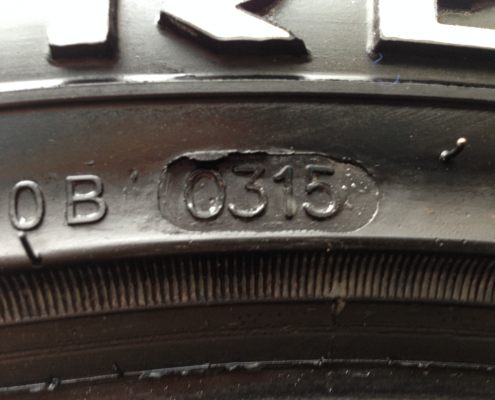 ยาง All Monster tires 265 50 20 ปี15 น้องป้ายแดง ไม่มีปะ ดอกเยอะ ใช้กันยาว