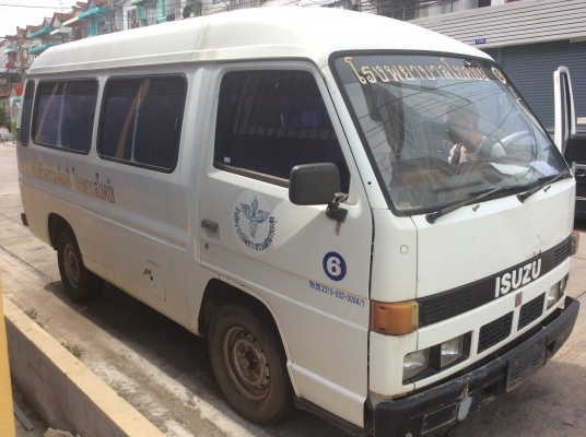 ISUZU  Buddy ปี1994