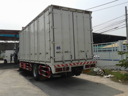 ขาย HINO FG 500 ปี 2556 ตู้แห้ง 10 บาน ยาว 7.50 ม. สภาพสวยเหมือนใหม่ ยางดี เครื่องแห้ง ภายในสะอาด พร
