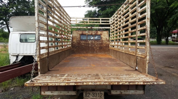 ขาย 6 ล้อ TOYOTA BU91 หัวใหญ่ 3 ใบปัด ปี 38 เครื่อง 14B 115 แรงม้า เกียร์สั้น คัสซีสวยตลอดเส้น หัวเก๋งยกได้ ทะเบียนพร้อมโอน ราคาต่อรองได้ครับ ขาย 6 ล้อ TOYOTA BU91 หัวใหญ่ 3 ใบปัด ปี 38 เครื่อง 14B 115 แรงม้า เกียร์สั้น คัสซีสวยตลอดเส้น หัวเก๋งยกได้ ทะเบียนพร้อมโอน ราคาต่อรองได้ครับ