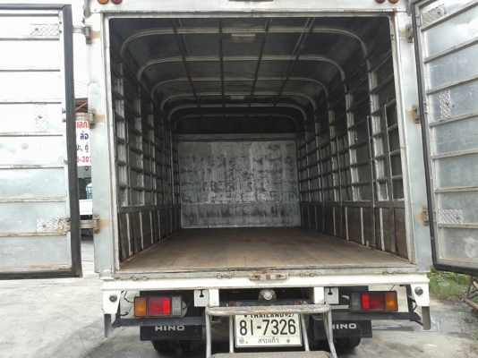 ขาย HINO DUTRO 300 ปี 2551 ตู้แห้ง 3 บาน ยาว 5 ม. ยาง 7.50 เครื่องคอมมอนเรล เทอร์โบ 136 แรง สภาพสวย วิ่งน้อย ยางดี ราคา 688,800 บาท สนใจสอบถามเพิ่มเติมได้ที่ 081-4825911 คุณพิมพ์ใจ 085-0097969 คุณรุ่ง