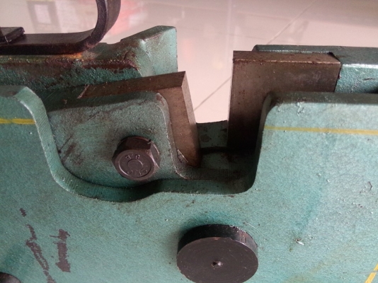 กรรไกรตัดเหล็กเส้น กรรไกรตัดเหล็กเส้น