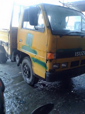 ขายครับ6ล้อสั้น88แรง เกียร์สั้นแท้ปี37 เดิมบาง ไม่ผุ. คัสชีสวยจิบ เครื่องดี. กะบะดี ยางดี. รถประมูลต้องรอเอกสาร30วัน ราคา260000 สนใจ0930693225 สุวรรณภูมิ. ร้อยเอ็ด ขายครับ6ล้อสั้น88แรง เกียร์สั้นแท้ปี37 เดิมบาง ไม่ผุ. คัสชีสวยจิบ เครื่องดี. กะบะดี ยางดี. รถประมูลต้องรอเอกสาร30วัน ราคา260000 สนใจ0930693225 สุวรรณภูมิ. ร้อยเอ็ด