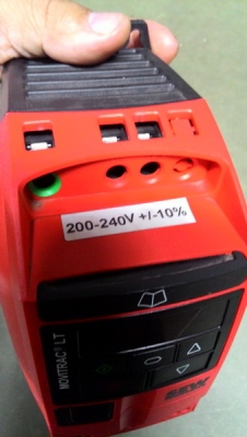 ขาย INVERTER ยี่ห้อ SEW 0.75 KW, 1 HP รุ่น Movitrac LT ใช้ไฟบ้าน มีมาเพิ่ม