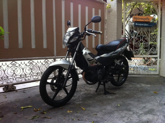 ขออนุญาติขาย Honda Sonic 125 รุ่น TOP  สตาร์ทมือ ล้อแม็ก ฟรีค่าโอน