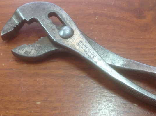 ขายคีมคอเลื่อนหัวนกแก้ว Vintage Barcalo Buffalo ขนาด 8" ขยายปากได้ 3 ระดับ