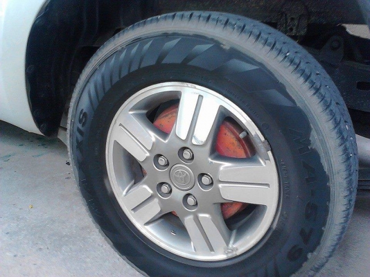 ขายคับ  TOYOTA  VIGO 2.5 J  ปี 2005  หน้าหลังเดิม มือเดียวออกห้าง  ภายในสะอาด   ติดตั้งไฟฟ้า เรียบร้อย    จอดในร่สีสวยไร้ที่ติ  รายละเอียด  087-6835269 รับประกันไม่มีชน100\%  สภาพ นางฟ้าเลยคับ