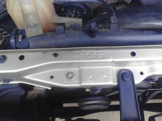 ขายคับ  TOYOTA  VIGO 2.5 J  ปี 2005  หน้าหลังเดิม มือเดียวออกห้าง  ภายในสะอาด   ติดตั้งไฟฟ้า เรียบร้อย    จอดในร่สีสวยไร้ที่ติ  รายละเอียด  087-6835269 รับประกันไม่มีชน100\%  สภาพ นางฟ้าเลยคับ