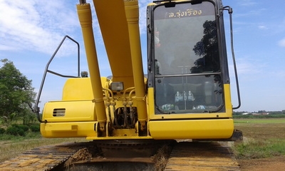 ขายแมคโคร โคมัสสุ PC200-7 รถสวย ขายแมคโคร โคมัสสุ PC200-7 รถสวย