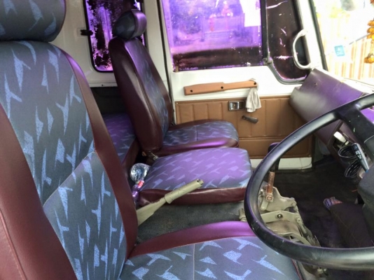 ขาย10ล้อฮีโน่F17 ตู้สแตนเลต เพลาเดียว เครื่องHo7c เทอร์โบ พร้อมใช้