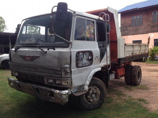 ขายรถหกล้อดั้ม HINO   255000  บาท