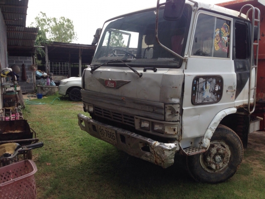 ขายรถหกล้อดั้ม HINO   255000  บาท
