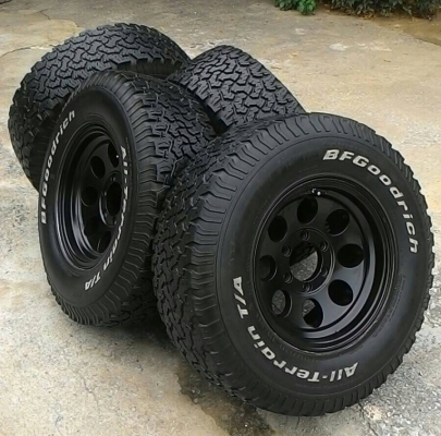 ขาย BF ALL 265/75R16 พร้อมล้อลาย Micky สวยๆ ครับ ขาย BF ALL 265/75R16 พร้อมล้อลาย Micky สวยๆ ครับ