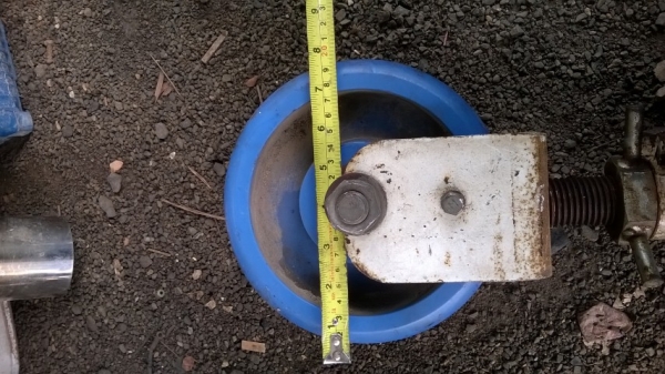 ล้อนั่งร้าน ญี่ปุ่น