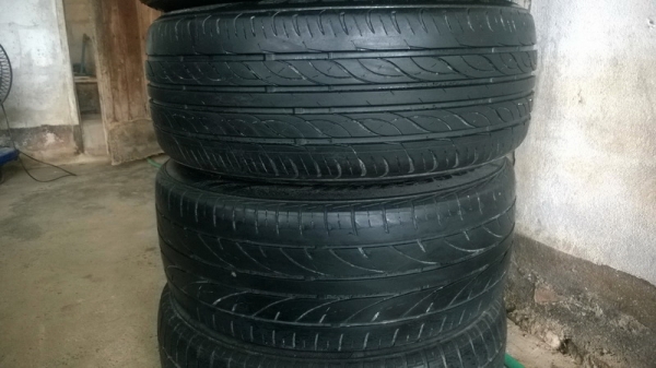 ขายแม็กขอบ 15   ลายบ้านๆ