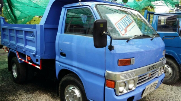 ขายครับ อีซูซุ tl 100 แรงดั้มกระป๋อง พร้อมใช้ครับ