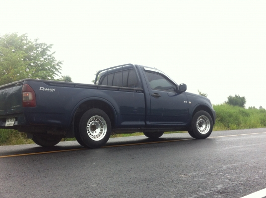 ISUZU D-MAX ตอนเดียวSX ปี2004 di พวงมาลัยเพาเวอร์ แม็คJapanออฟลึกสวยๆ
