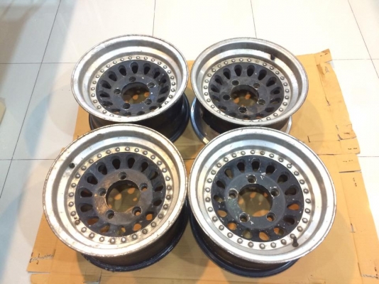 ยล้อขอบ15x8 et1 5/139.7 4วง ราคา12000บาท ไฟสปอร์ตไลน์ 6"ของเก่าญี่ปุ่น1คู่ ราคา1200บาท ดูของพระราม2 089 0211090 Champ_rama2