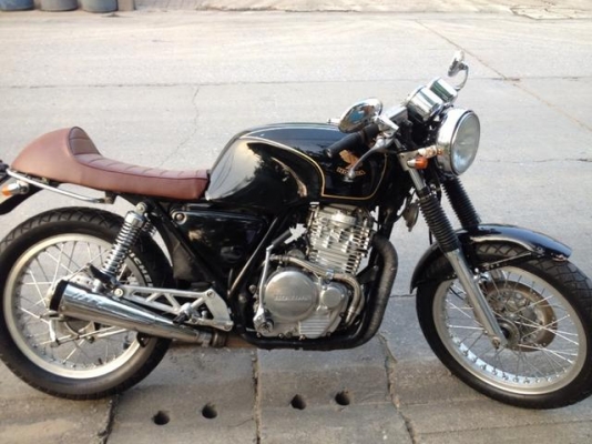 Clubman400 cafe Racer.