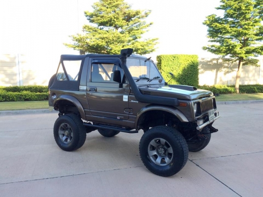 ขายคารีเบี้ยน ทำjimny. ทำเนียนยกมาใส่ทั้งคัน เครื่อง 1300cc คาบู เดิม วิ่งดี ไม่มีปัญหาความร้อน ทะเบียนชุดโอนครบ ภาษีไม่ขาดต่อ หลังคาผ้าใบsmittybilt เบิกใหม่ น่าจะสองหมื่นนิดครับตอนนี้ เบาะ recaro หัวตาข่าย หุ้มใหม่ พวงมาลัยmomo แท้ พร้อมคอตรงรุ่น