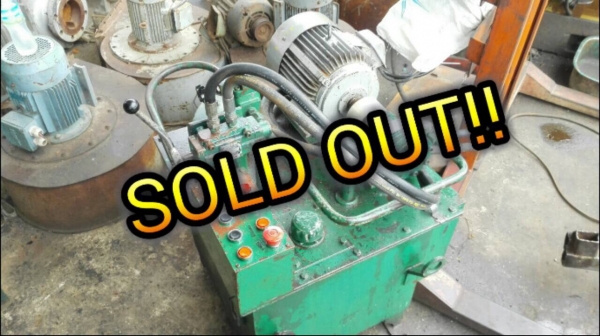 ======= Sold Out!! ======== ปั้มน้ำมันไฮดรอลิค ขนาด 5 HP. 380V. สภาพสวย พร้อมใช้งานครับ!! โทร 089-2499-123 นครปฐม