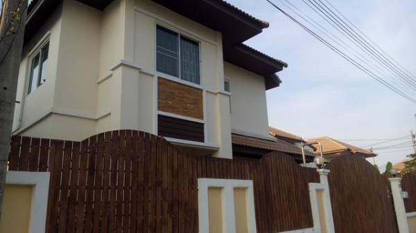 ขายบ้านเดี่ยว หมู่บ้านสาริน พระราม 2 เนื้อที่ 60 ตร.ว.